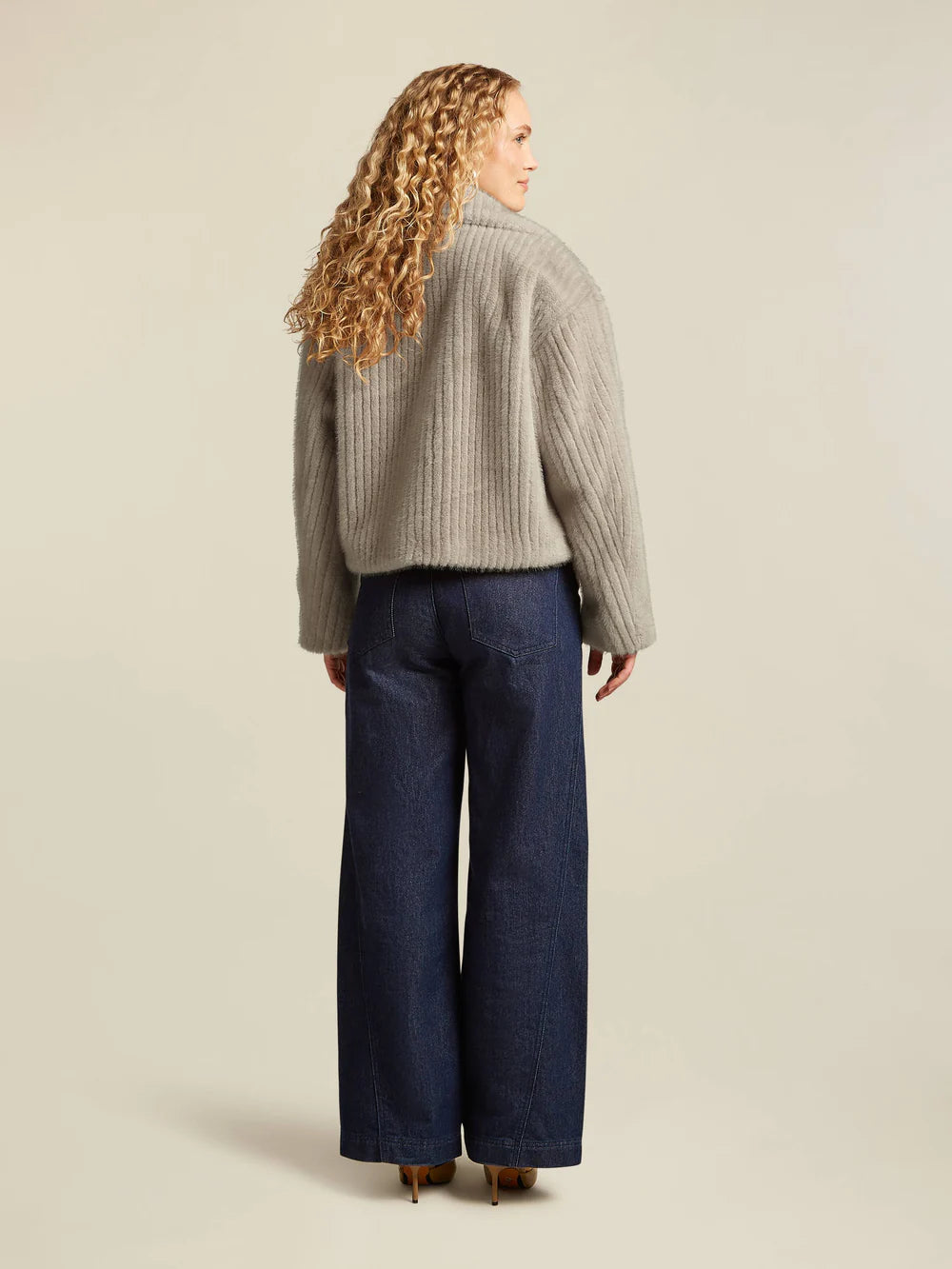 Manteau court FALLONY - chinchilla