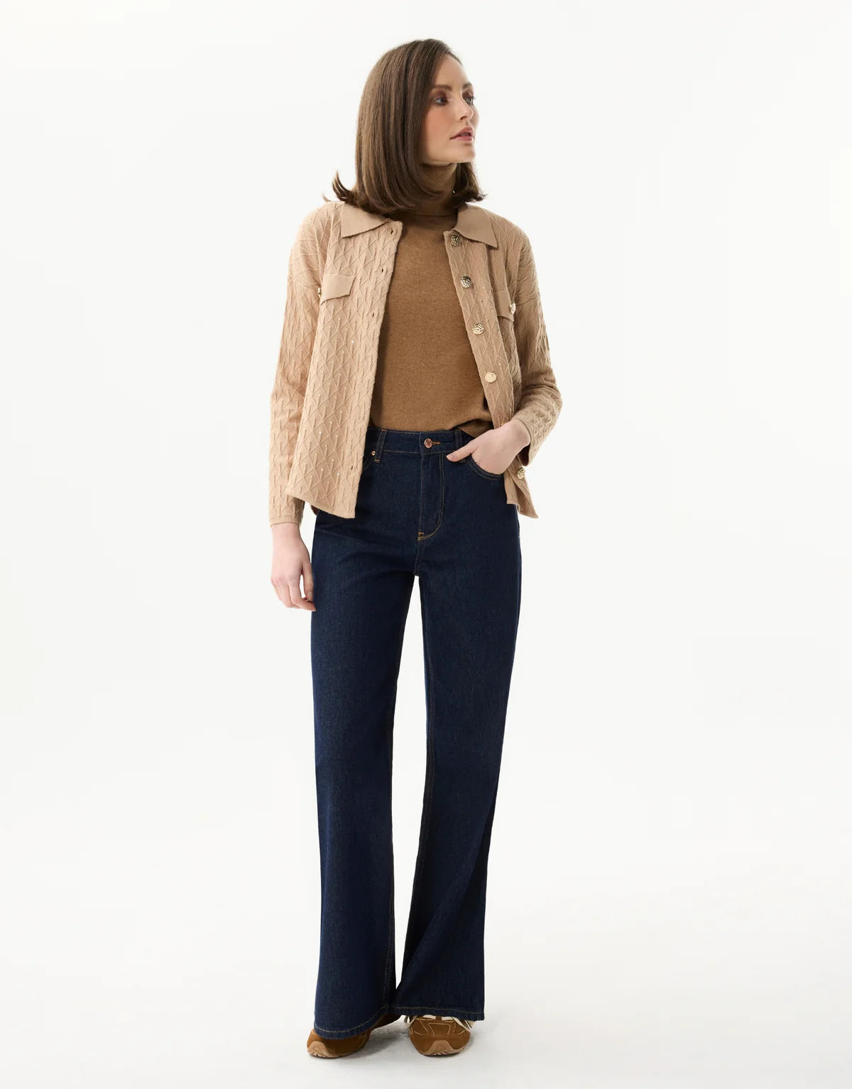 Cardigan texturé à boutons dorés CHLOE - beige