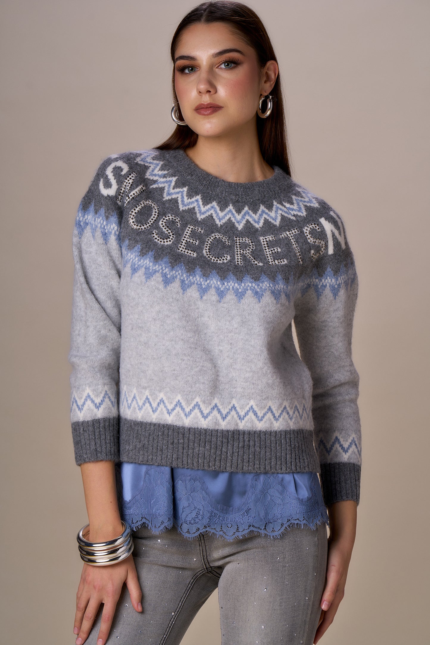 Pull inscription NO SECRETS - gris