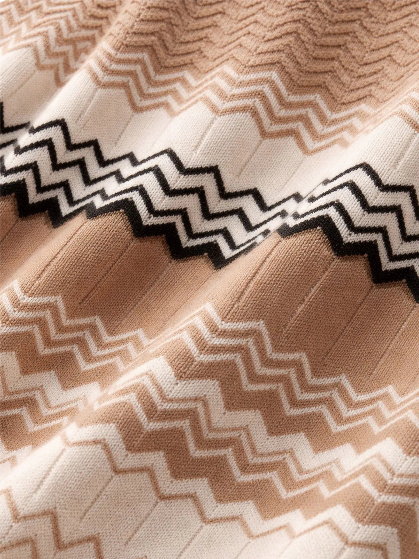 Robe avec motif zigzag et fil pailleté PILAZIO - Travertin