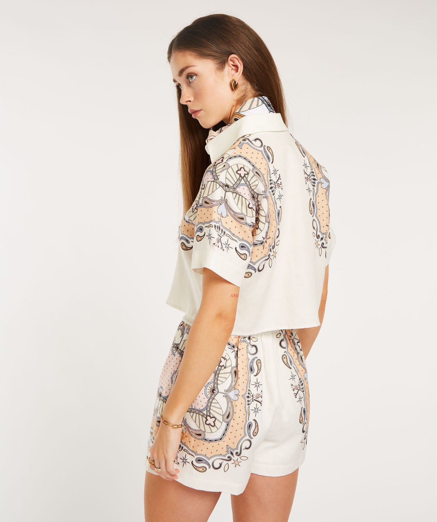 Short ARIEL - Cocoon white