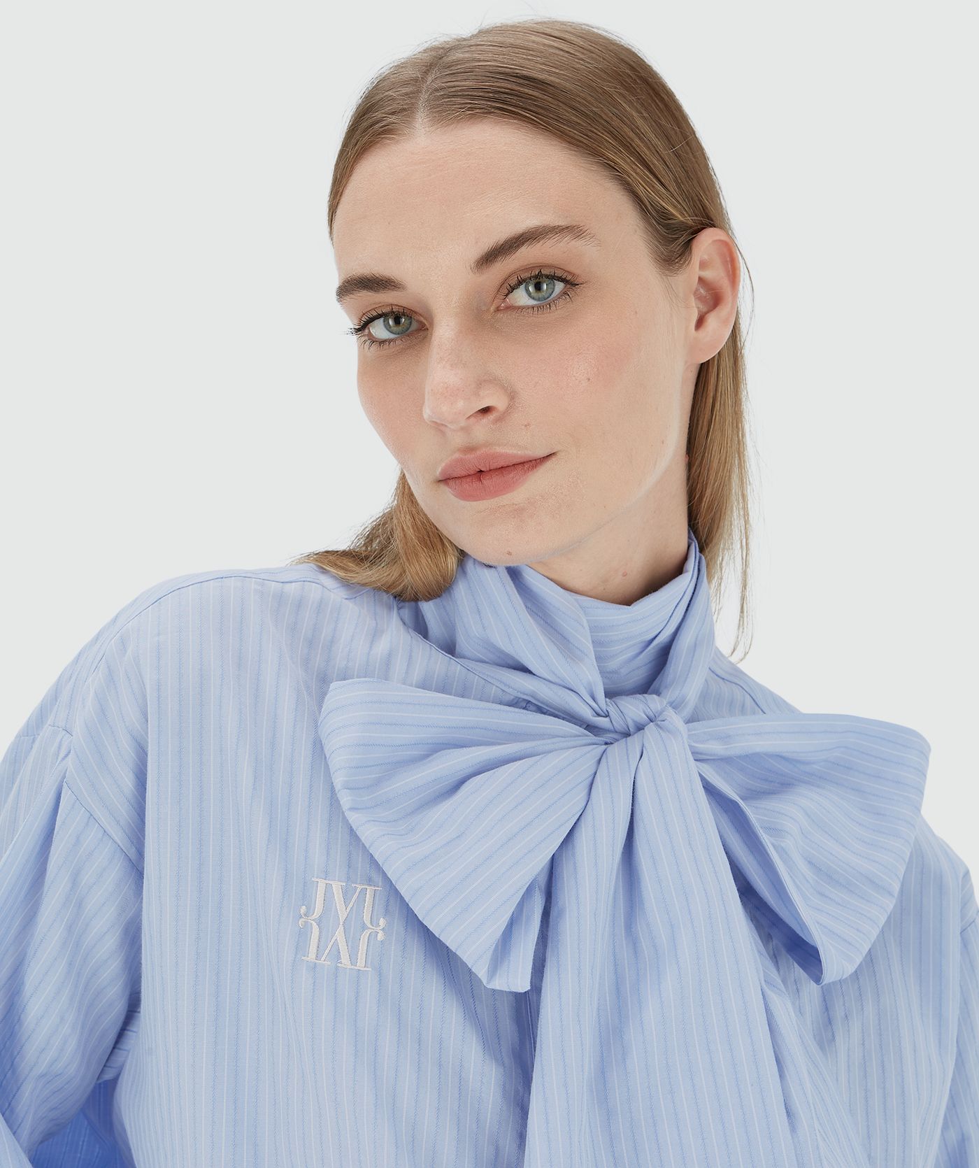 Blouse oversize avec nœud HEDY - bleu poudré écru clair