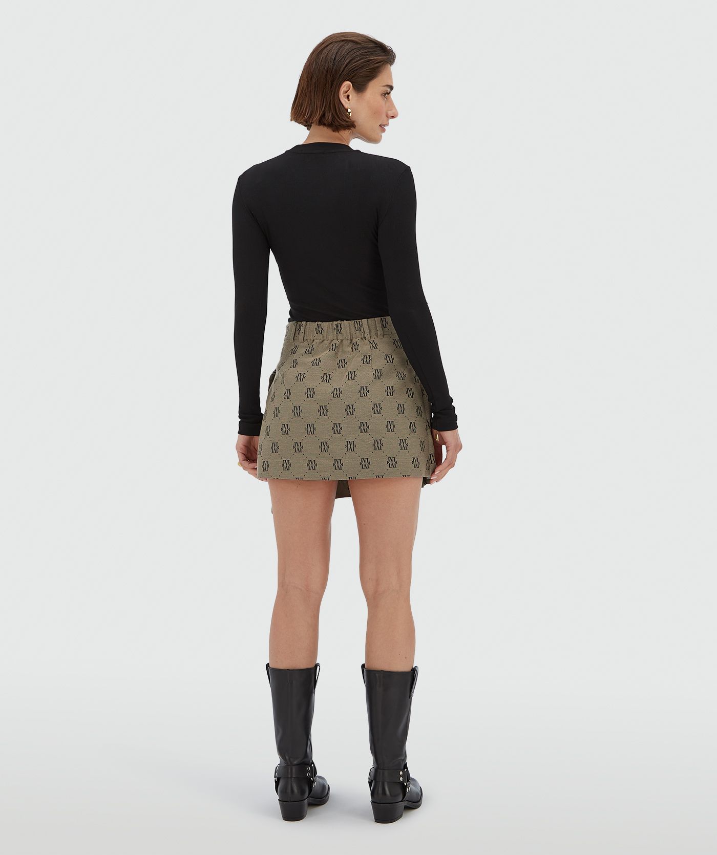 Jupe-short taille mi-haute avec logo ISADEE - beige noir