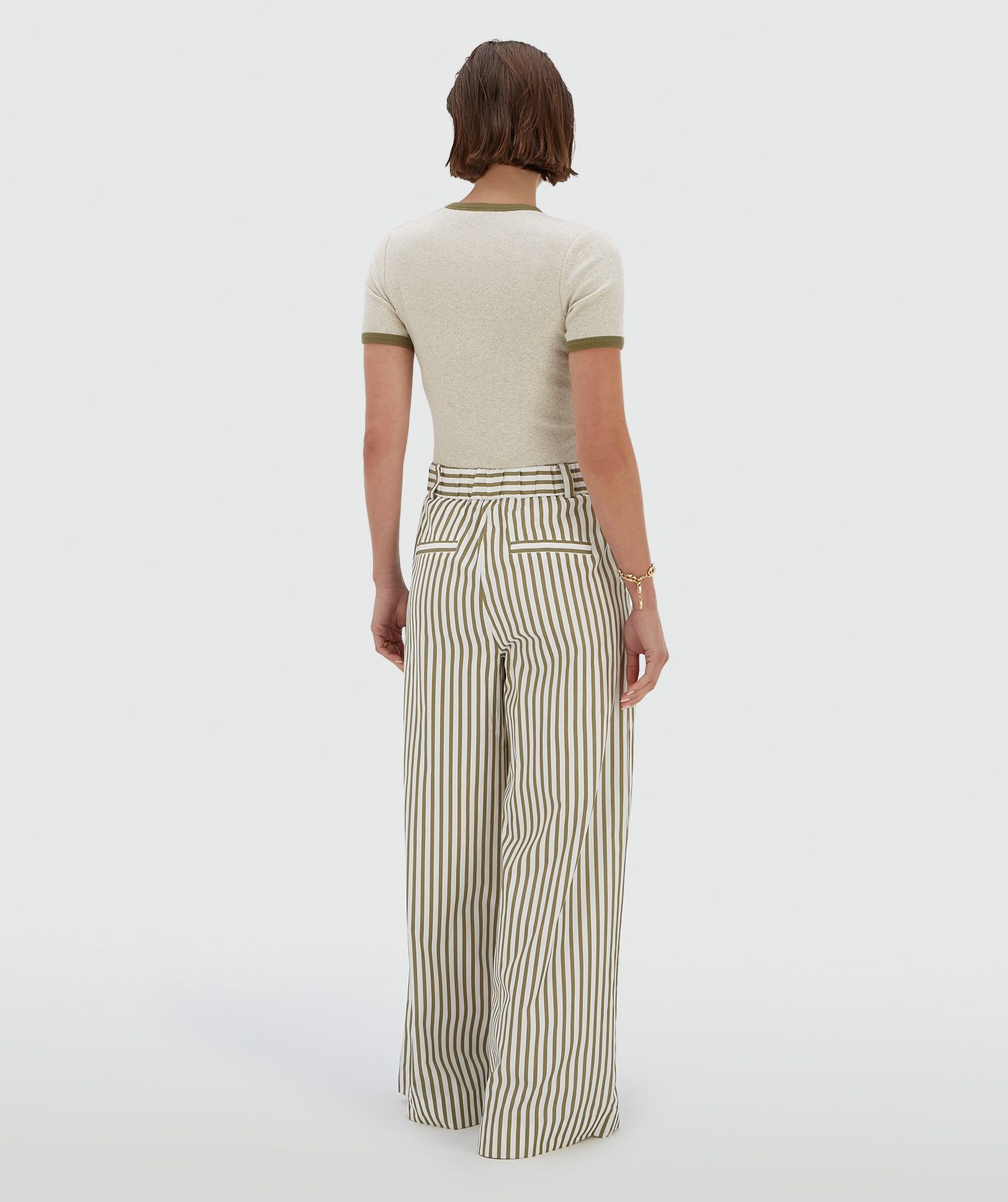 Pantalon taille mi-haute à jambes larges ODESSA - pistache foncé et écru clair