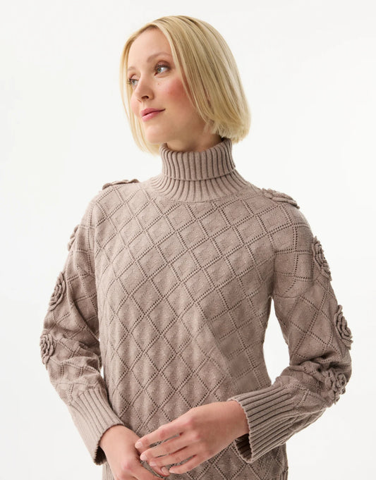 Pull en maille relief à fleurs 3D PAULA - taupe