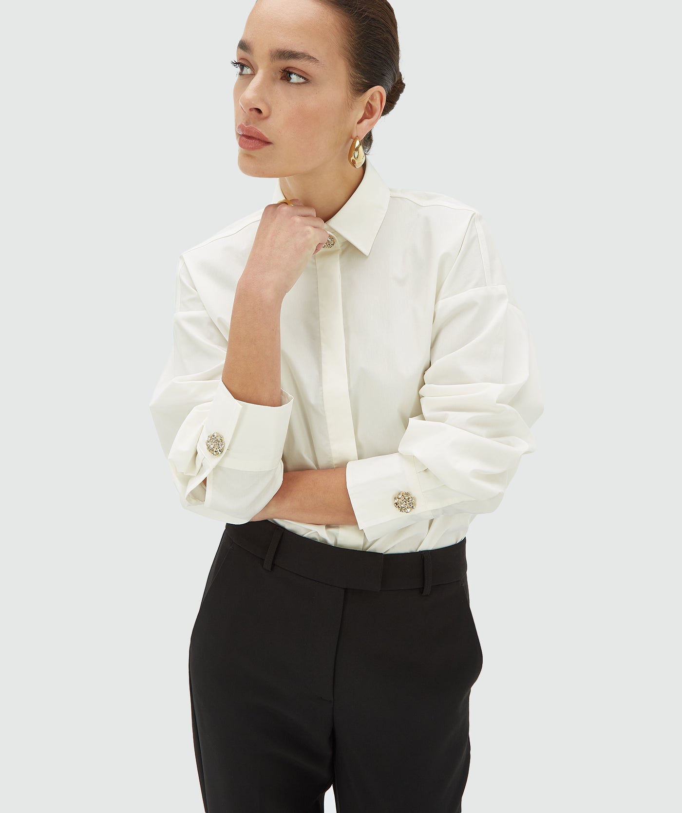 Blouse oversize LAURI avec dos ouvert - blanc cassé