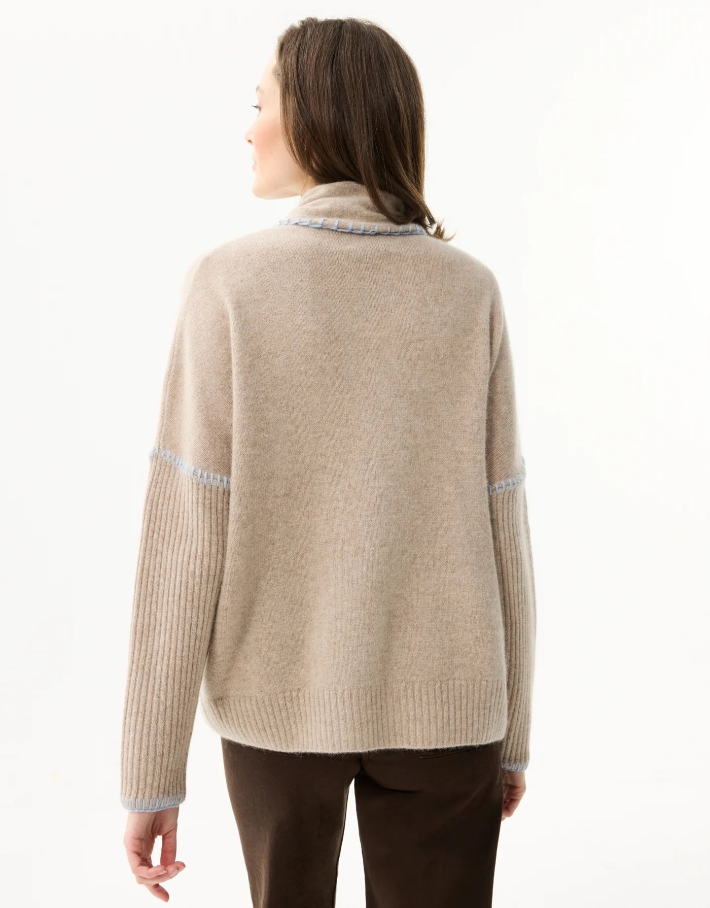 Cardigan beige à surpiqûres contrastées DORY - beige bleue