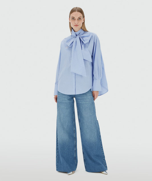 Blouse oversize avec nœud HEDY - bleu poudré écru clair