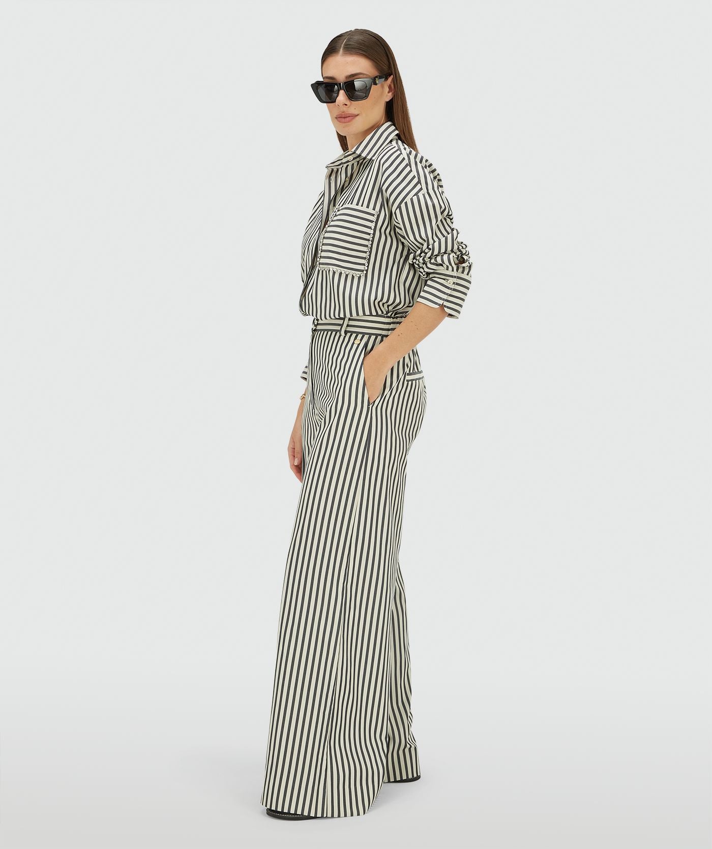 Pantalon taille moyenne à jambes larges avec rayures ODESSA - rayure bleu foncé